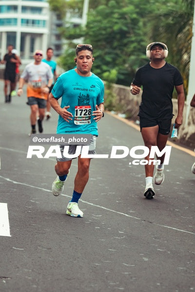 CircuitoCity15k-oneflashphoto-1920.jpg
