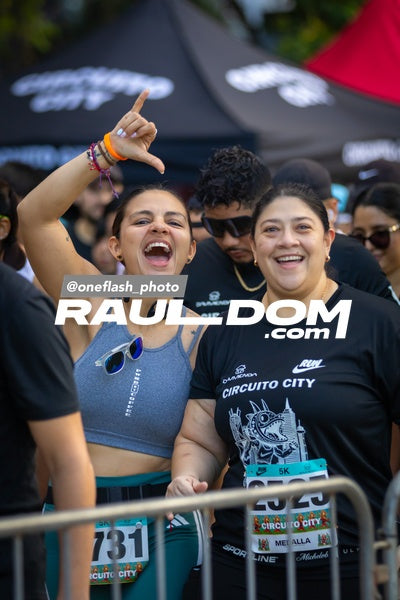 CircuitoCity5K-oneflashphoto-103.jpg