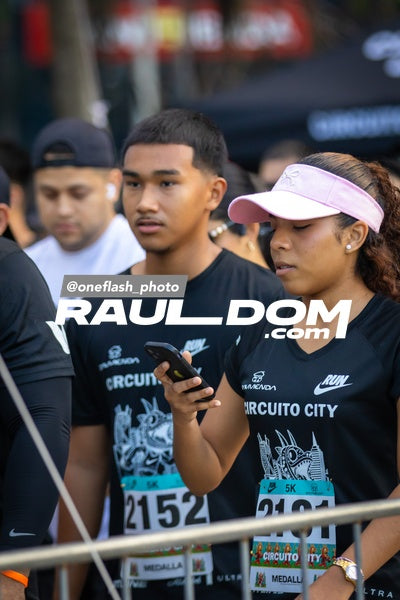 CircuitoCity5K-oneflashphoto-104.jpg