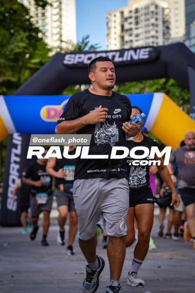 CircuitoCity5K-oneflashphoto-1045.jpg