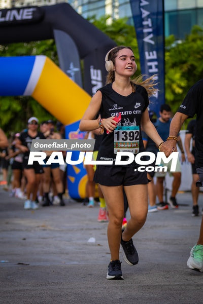 CircuitoCity5K-oneflashphoto-1078.jpg