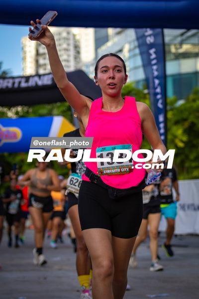 CircuitoCity5K-oneflashphoto-1115.jpg