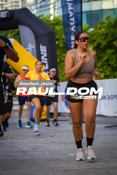 CircuitoCity5K-oneflashphoto-1118.jpg