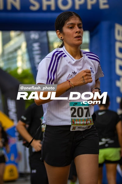 CircuitoCity5K-oneflashphoto-1131.jpg