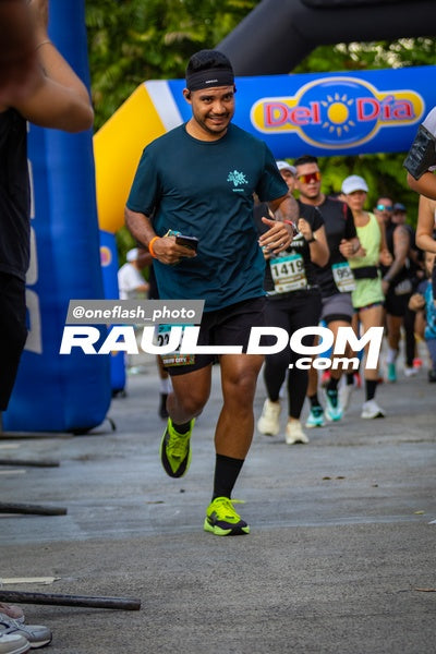 CircuitoCity5K-oneflashphoto-1155.jpg