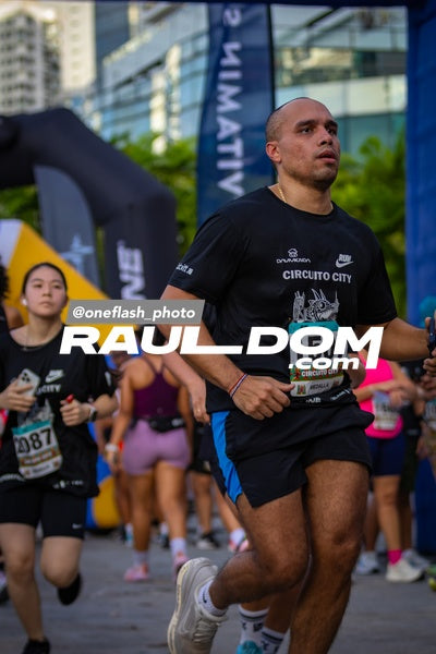 CircuitoCity5K-oneflashphoto-1167.jpg