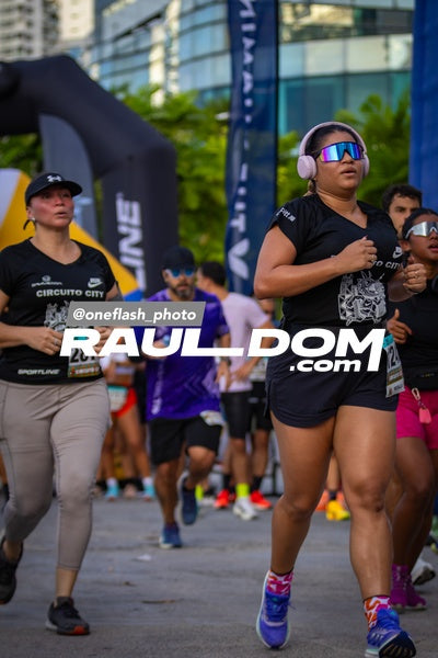 CircuitoCity5K-oneflashphoto-1174.jpg