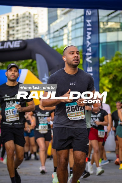 CircuitoCity5K-oneflashphoto-1177.jpg