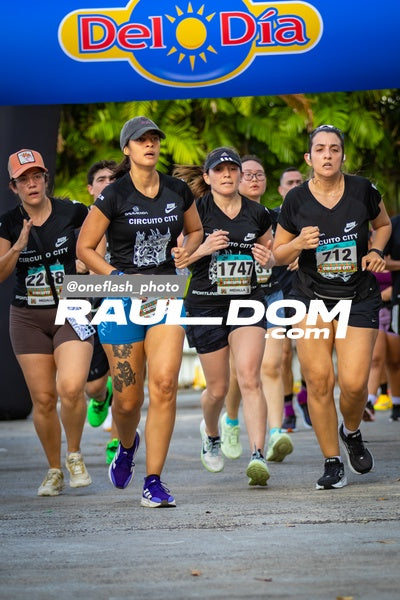 CircuitoCity5K-oneflashphoto-1195.jpg