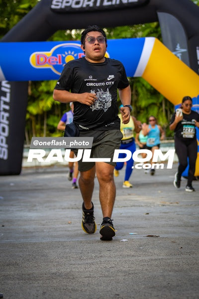 CircuitoCity5K-oneflashphoto-1217.jpg