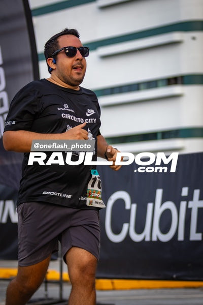CircuitoCity5K-oneflashphoto-1219.jpg
