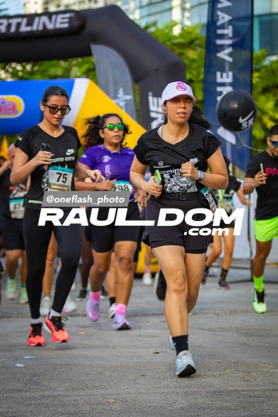 CircuitoCity5K-oneflashphoto-1227.jpg