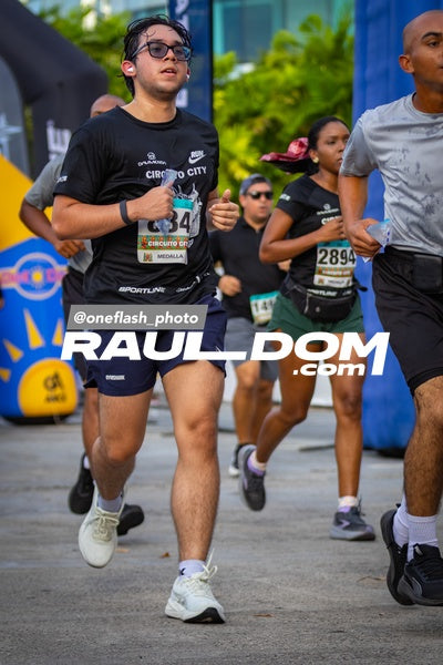 CircuitoCity5K-oneflashphoto-1232.jpg