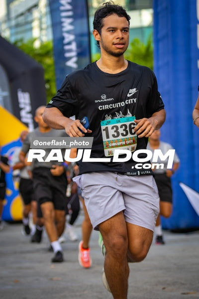 CircuitoCity5K-oneflashphoto-1236.jpg