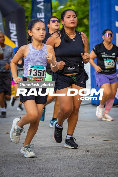 CircuitoCity5K-oneflashphoto-1240.jpg
