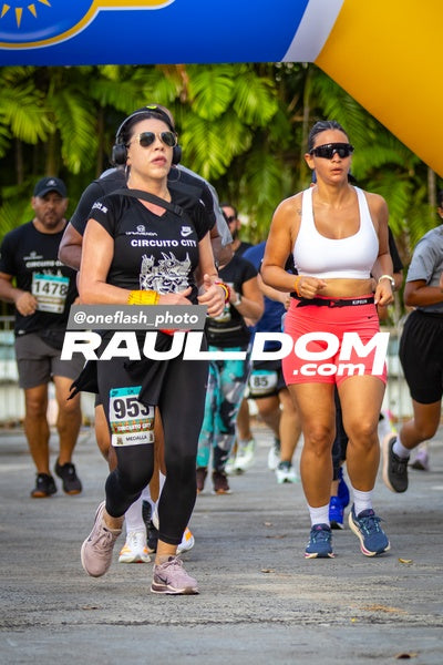 CircuitoCity5K-oneflashphoto-1264.jpg