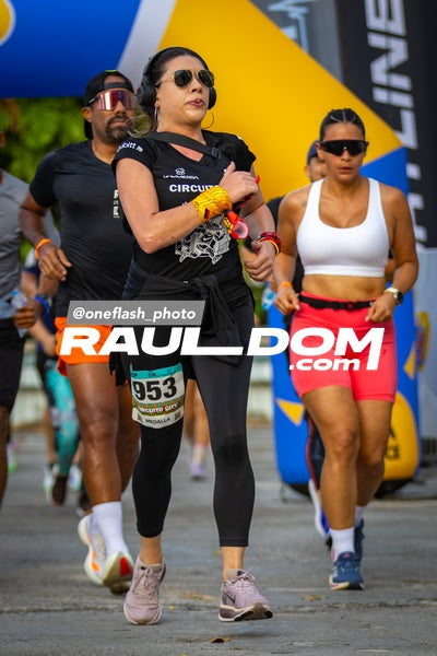 CircuitoCity5K-oneflashphoto-1265.jpg