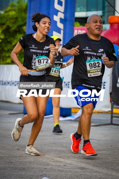 CircuitoCity5K-oneflashphoto-1276.jpg