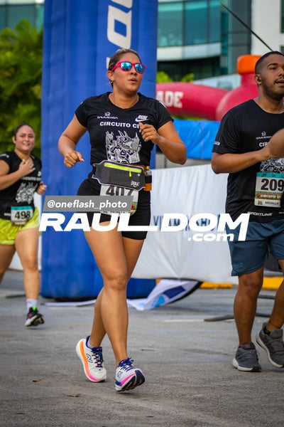 CircuitoCity5K-oneflashphoto-1277.jpg