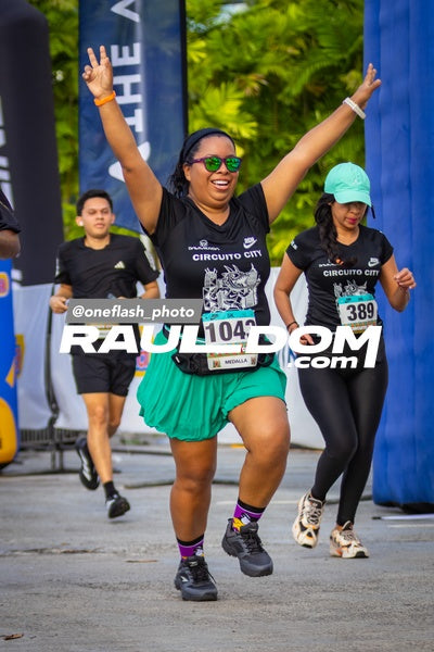 CircuitoCity5K-oneflashphoto-1286.jpg