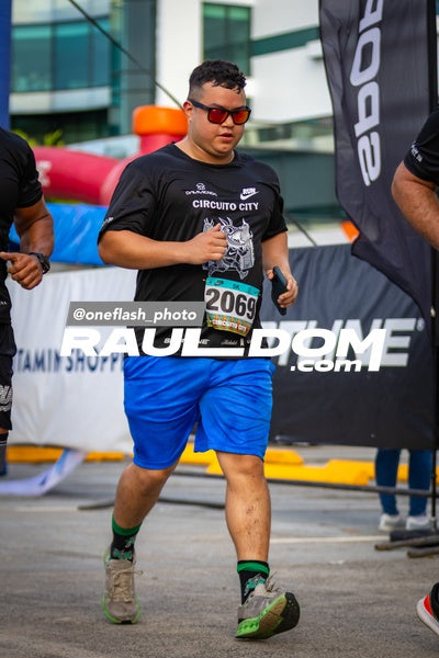 CircuitoCity5K-oneflashphoto-1291.jpg