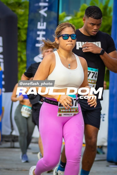 CircuitoCity5K-oneflashphoto-1307.jpg
