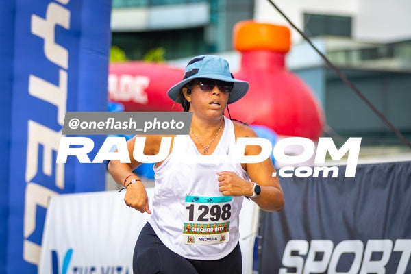 CircuitoCity5K-oneflashphoto-1341.jpg