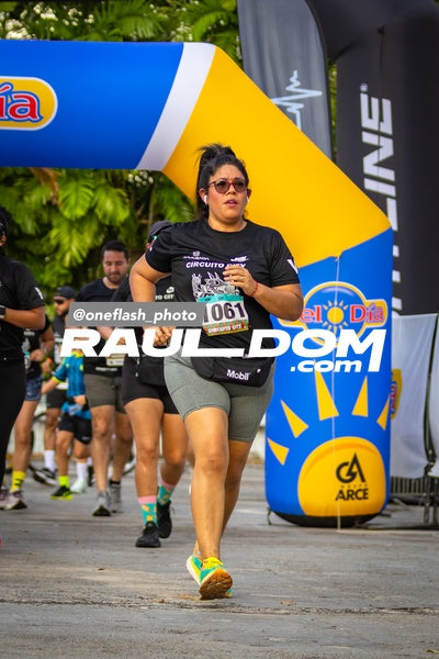 CircuitoCity5K-oneflashphoto-1344.jpg