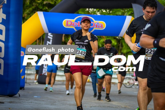 CircuitoCity5K-oneflashphoto-1354.jpg