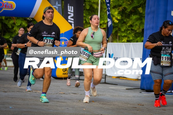 CircuitoCity5K-oneflashphoto-1366.jpg