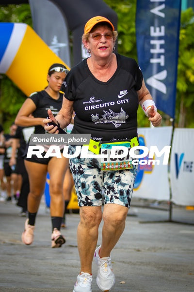 CircuitoCity5K-oneflashphoto-1374.jpg