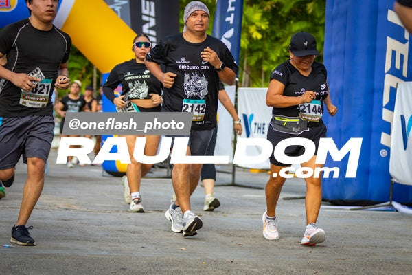 CircuitoCity5K-oneflashphoto-1385.jpg