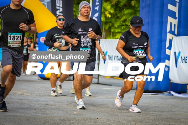 CircuitoCity5K-oneflashphoto-1386.jpg