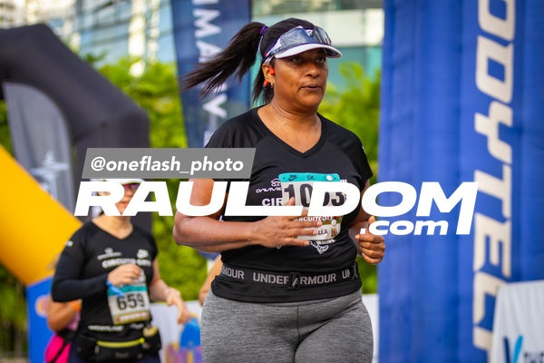 CircuitoCity5K-oneflashphoto-1395.jpg