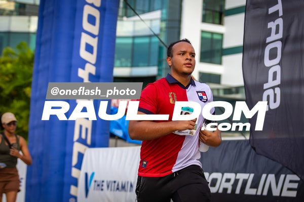 CircuitoCity5K-oneflashphoto-1407.jpg