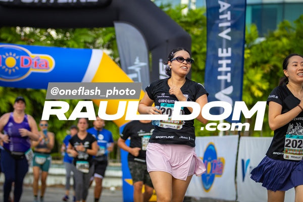 CircuitoCity5K-oneflashphoto-1411.jpg