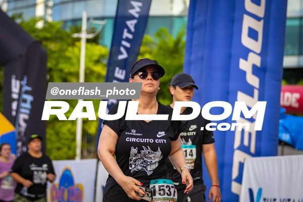 CircuitoCity5K-oneflashphoto-1418.jpg