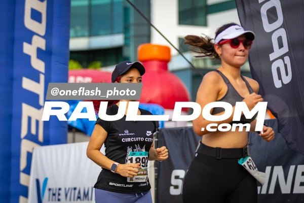 CircuitoCity5K-oneflashphoto-1426.jpg