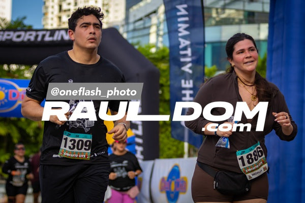 CircuitoCity5K-oneflashphoto-1433.jpg