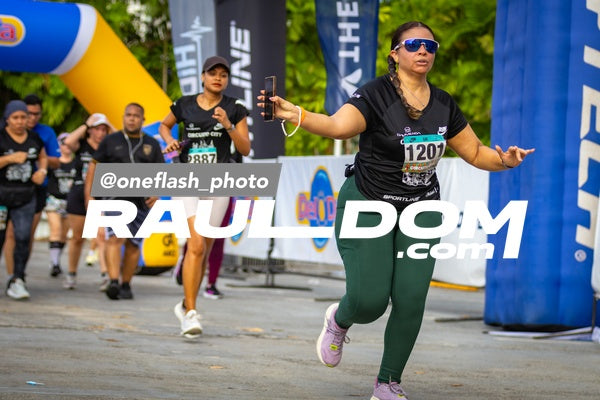 CircuitoCity5K-oneflashphoto-1459.jpg
