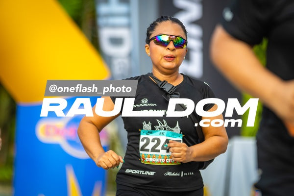 CircuitoCity5K-oneflashphoto-1481.jpg