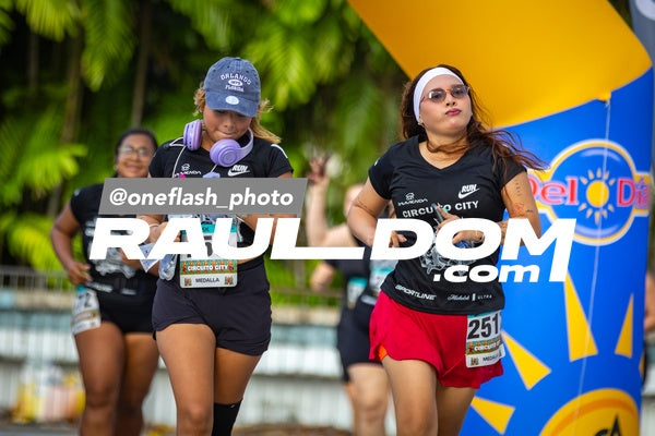 CircuitoCity5K-oneflashphoto-1484.jpg
