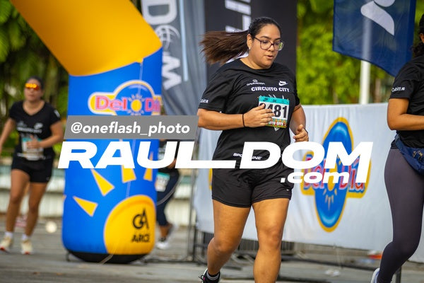 CircuitoCity5K-oneflashphoto-1499.jpg