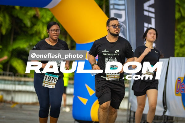 CircuitoCity5K-oneflashphoto-1503.jpg