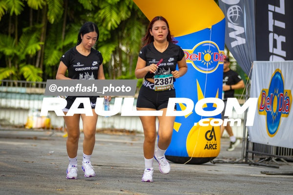 CircuitoCity5K-oneflashphoto-1512.jpg