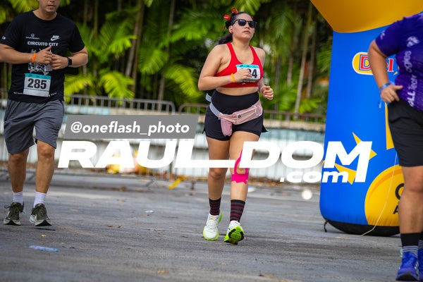 CircuitoCity5K-oneflashphoto-1514.jpg