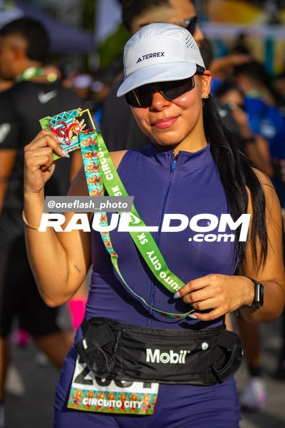 CircuitoCity5K-oneflashphoto-1587.jpg