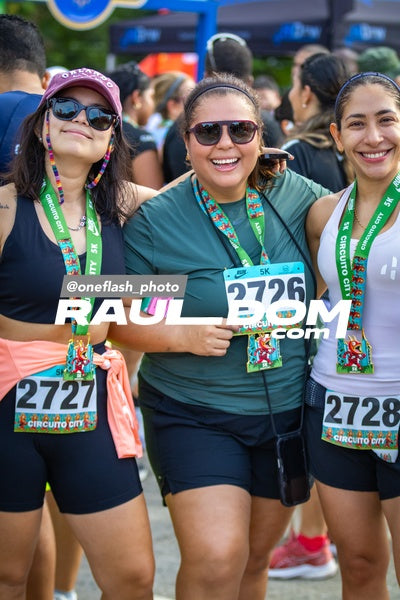 CircuitoCity5K-oneflashphoto-1606.jpg