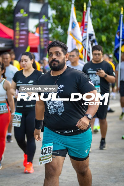 CircuitoCity5K-oneflashphoto-183.jpg