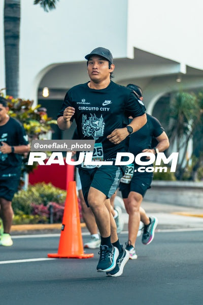 CircuitoCity5K-oneflashphoto-216.jpg